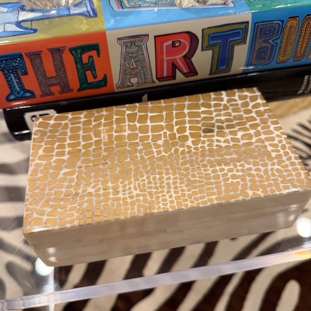 NWT C. Wonder Snakeskin Decorative Box Ivory Gold Trinket Jewelry Box